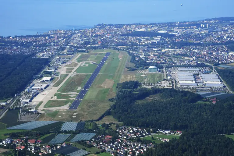 Flughafen Friedrichshafen