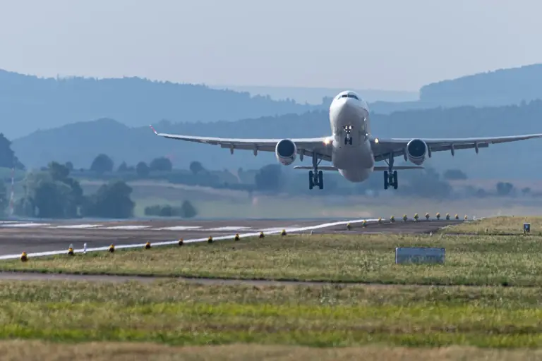 Flugzeug beim Start