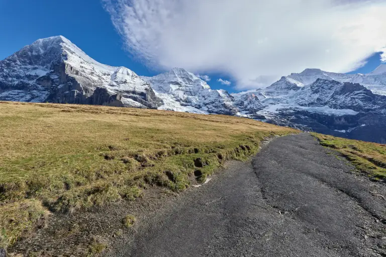 Eiger, Mönch und Jungfrau über der Kleinen Scheidegg